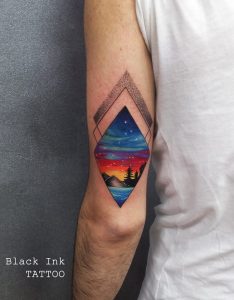 טיפול בקעקוע