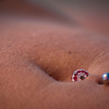 פירסינג בטבור